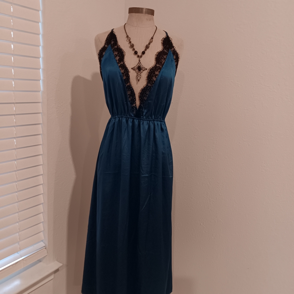 Elegant Blue Lace Trim Dress